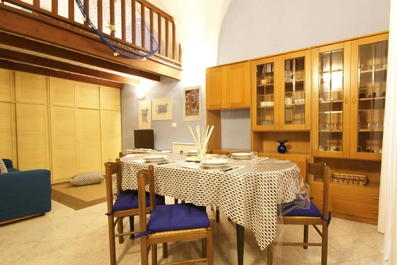 Loft Borgo Foce Apartment Porto Maurizio 0*,